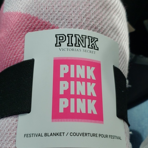 PINK Victoria's Secret Accessories - NEW! VS PINK Festival Blanket